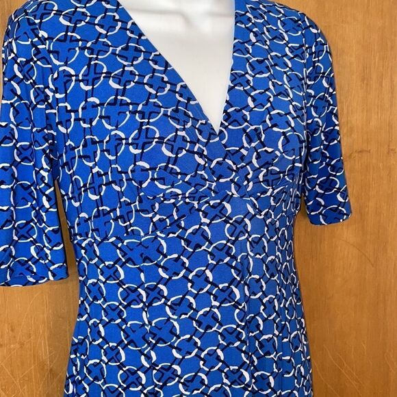 Chaps dress! Size S/P/CH! EUC! Blue/Black/White! Very comfortable! Anytime! - Picture 2 of 4